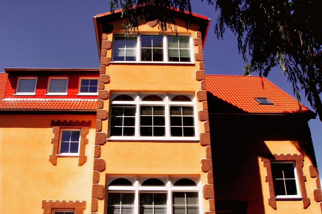 Ostsee-Rittergut-Ruegen Mit Binzhotel & Ordenskapelle & Romantikgut エクステリア 写真